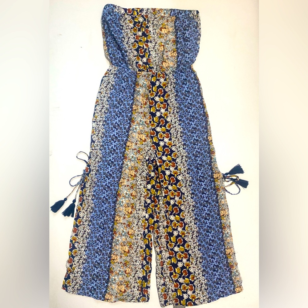 Hallelu Boutique - Strapless Navy Floral Jumpsuit with Tie Back/Leg Slits - L